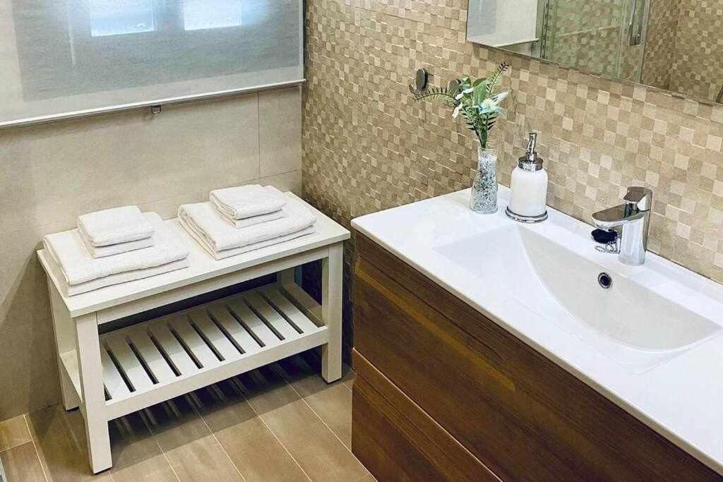 VI Suite Apartamentos Morales & Arnal روندا المظهر الخارجي الصورة